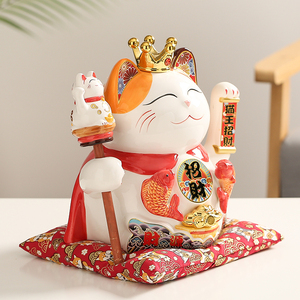 Statuette Giapponesi in Ceramica del Gatto Portafortuna Maneki Neko Elvis 28 cm che Saluta per Attirare la Fortuna - Product Image 3