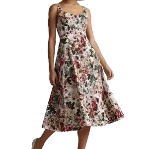 परिधान फैक्टरी कस्टम ड्रेस महिला महिला सुरुचिपूर्ण मैक्सी लंबाई पुष्प प्रिंट रंग वैकल्पिक