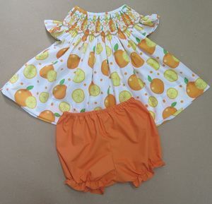 Combinaison smockée d'été pour bébé fille, imprimé agrumes orange vif, manches à volants, barboteuse bulle, tenue de vacances pour tout-petit - Product Image 6