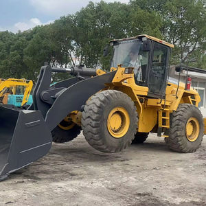 Chargeuse sur pneus Volvo L150E L105 modèle 2013 avec moteur d'origine de haute qualité, pompe, capacité nominale de 15 tonnes, matériel d'occasion, Shanghai - Product Image 1