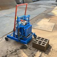 Machine de production de blocs de béton creux stable et efficace, adaptée aux travaux de construction