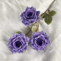 Fleurs de série violettes de haute qualité pour la décoration de mariage Fleur de lys rose en soie Hortensia et iris violet clair