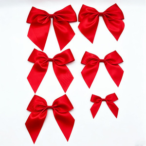 E-Magic – Nœuds en ruban de satin de tailles variées, prêts à l'emploi, grand nœud rouge avec adhésif pour boîtes de pâtisserie, fêtes et décoration intérieure XAM - Product Image 4