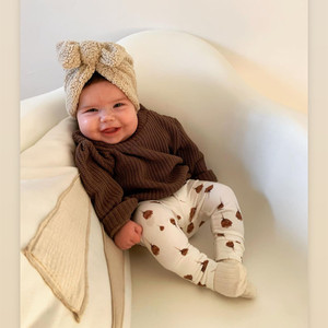 Vente chaude mignon nouveau-né bébé noeud <span class=keywords><strong>Turban</strong></span> arc confortable <span class=keywords><strong>laine</strong></span> d'agneau hiver chaud chapeau pour garçons filles doux bonnets - Product Image 6