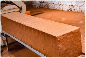 Coco <b>Coir</b> Pith Coconut Peat <b>Blocks</b> for Large Greenhouse Setup Natural Organic Growing Medium with High Water Holding Capacity - Product Image 2
