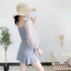 Traje de baño de dos piezas para mujer, top gris con volantes y falda, bikini conservador para aguas termales, ropa de playa - Product Image 2