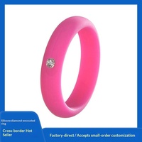 En stock, prêt à être expédié, alliance en silicone sertie de diamants, 5 mm de large