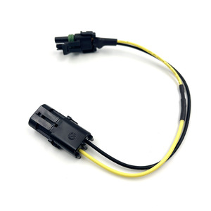 Maßgefertigter Automobil-Y-Splitter-Kabelbaum mit IP67-Versiegelten Steckverbindern für Sensorsysteme - Product Image 4