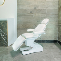 Table de massage de beauté multifonctionnelle et confortable électrique réglable pour salon de beauté pour spa professionnel
