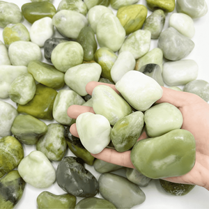 Piedras Decorativas de Jade Verde Natural Pulido BOYA de 3-5 cm, Ecológicas, de Primera Calidad, para Suculentas, Plantas de Interior y Jarrones - Product Image 2