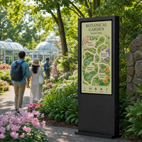 Écran de kiosque industriel extérieur de 55 pouces avec système de refroidissement intégré, étanche IP65, design sur pied pour publicité 24h/24 et 7j/7