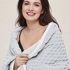 Toalla de Baño y Playa Grande de Felpa Coral 90*180, de Secado Rápido, Tejida, Portátil, Suave y Gruesa, Tipo Nube, Comprimida - Product Image 3