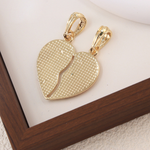 Pareja <span class=keywords><strong>de</strong></span> moda Joyería religiosa católica <span class=keywords><strong>Virgen</strong></span> y Jesús Amor Colgante 18K Chapado en oro <span class=keywords><strong>Virgen</strong></span> <span class=keywords><strong>De</strong></span> <span class=keywords><strong>Guadalupe</strong></span> Colgante - Product Image 6