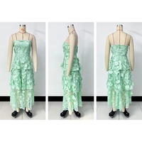Robe midi décontractée pour femmes, sans bretelles, avec appliques florales 3D, coupe évasée, élégante, pour les occasions spéciales