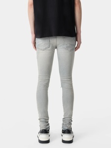 Jeans ajustados de <span class=keywords><strong>hombre</strong></span> 2026 azul claro, estilo motero, con lavado pesado y rotos, pantalones vaqueros retro de streetwear - Product Image 4