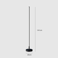 Estilo moderno al aire libre IP65 Solar LED camino jardín iluminación aluminio Solar lineal lámpara de pie nórdico minimalista lámpara de pie