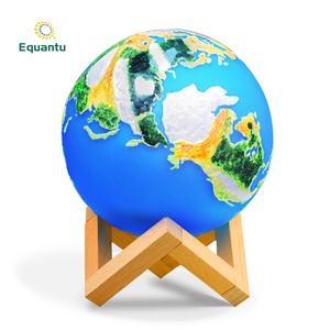 Venta al por mayor Equantu nueva tierra lámpara regalo islámico colorido luz azul diente inteligente colorido noche luz Corán jugador - Product Image 1