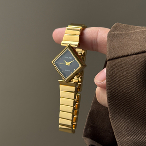 S9310 Montre pour femme en forme de diamant vintage, simple, luxueuse, à la mode, exquise, élégante, montre pour femme transfrontalière, - Product Image 2