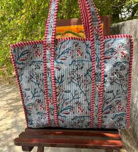 Sac de transport matelassé en coton, multifonctionnel, en tissu imprimé traditionnel, avec rembourrage doux, sac à bandoulière pour voyage et shopping - Product Image 2