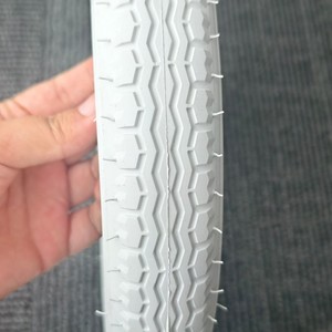 Neumático de carrito de golf vintage 12 1/2x2 1/4 neumáticos blancos para caminar carrito de golf Push Pull y bicicleta para niños - Product Image 1