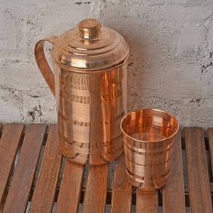 Chope à bière artisanale en cuivre, mug classique en métal pour bars, restaurants et pubs - Product Image 1