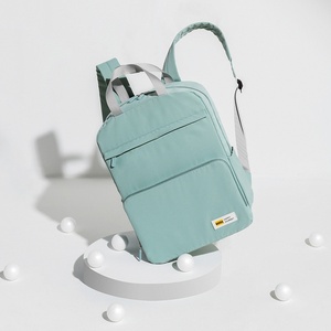 Sac à dos en jean unisexe tendance, respirant, imperméable, durable, léger, grande capacité, pour l'école, les voyages et les activités de plein air, avec bretelles courbes - Product Image 1