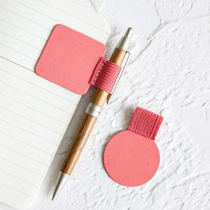 23 Portaplumas Personalizados de Cuero PU Autoadhesivos con Lazo Elástico para Cuadernos, Diarios, Agendas y Calendarios - Product Image 4