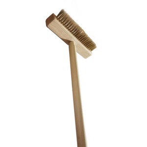Brosse pour <span class=keywords><strong>four</strong></span> à pizza personnalisée de haute qualité manche en bois de 90cm de long brosse de nettoyage pour <span class=keywords><strong>four</strong></span> à pizza en fil d'acier inoxydable - Product Image 3