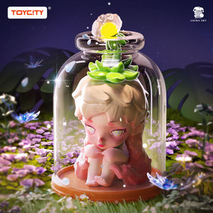 TOYCITY <span class=keywords><strong>Laura</strong></span> Wood Hue Collection, Juguete Coleccionable <span class=keywords><strong>de</strong></span> Resina <span class=keywords><strong>de</strong></span> PVC Personalizado, Escala 1/12, 12+ Años, Cajas Misteriosas <span class=keywords><strong>de</strong></span> Moda, Caja Ciega - Product Image 3