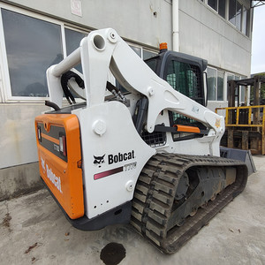 Chargeuse compacte sur chenilles d'occasion de bonne qualité Bobcat T770 Original Expédition rapide - Product Image 6