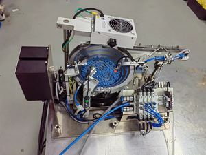 自动小型橡胶O型圈数控料仓送料机 60件/分钟 - Product Image 6