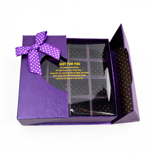 Scatola Regalo di Lusso Personalizzata con Lamina Dorata per Confezioni di Cioccolato e Dessert, Imballaggio per Dolci con Vantaggi di Verniciatura e Goffratura UV - Product Image 4