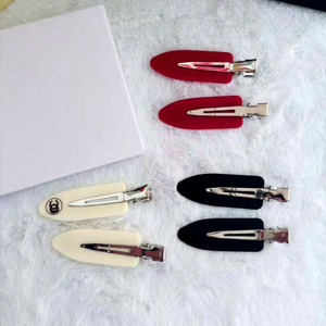 Barrettes à cheveux ovales tendance, pinces à cheveux pour franges et mèches rebelles, accessoires de coiffure quotidiens, sac cadeau en papier en option - Product Image 1