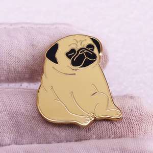 Adorable broche carlin mignon imprimé UV épingle à chien froissé noir Nickel bijoux amoureux des animaux pour les propriétaires d'animaux Kawaii mode coulée - Product Image 5