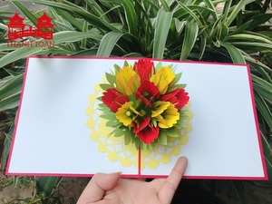การ์ดป๊อปอัพ 3 มิติ ต้นทิวลิปบานสะพรั่ง ช่อดอกไม้สีแดงเหลือง การ์ดอวยพรสำหรับวันแม่ วันเกิด ฉลองฤดูใบไม้ผลิ - Product Image 2