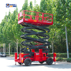 Plateforme élévatrice à ciseaux tout-terrain automatique Cfmg 16m/680kg 4x4 avec stabilisateurs - Product Image 5