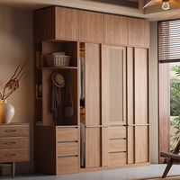 Armoire à portes battantes en placage de bois, style Mid-Century, avec tressage en rotin, lignes décoratives et poignée métallique, meuble de chambre