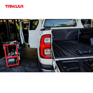 Handa tự động hệ thống chiếu sáng phong cách mới Cặp Đuôi đèn ánh sáng phía sau dẫn phù hợp cho TOYOTA HILUX Revo 2020 - Product Image 4