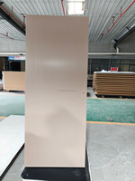 Porte WPC moderne Jiuyixing, facile à installer, surface finie, porte intérieure imperméable, WPC avec revêtement en film PVC, porte en peau de WPC