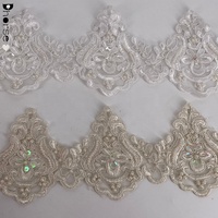 Garniture en dentelle de perles de broderie de couleur Offres Spéciales pour robe