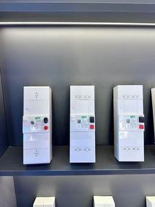 "Автоматический выключатель с литым корпусом JUNW 2-4 Fils 50-15A/10-30A/30-60A 500mA MCCB доступный" - Product Image 3