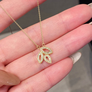 Collana con ciondolo a foglia cava semplice per donna, gioielli alla moda, regalo per l'uso quotidiano - Product Image 2