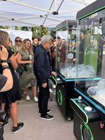 Machine à griffes d'arcade personnalisable pour la capture de jouets et poupées, machine de jeu à monnayeur pour distributeurs et entreprises de divertissement