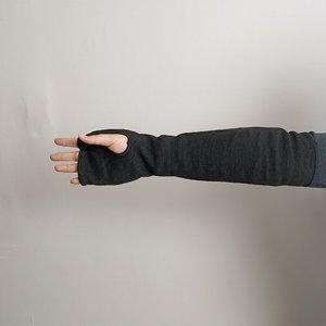 Protezione per Braccio da Karate Personalizzata di Alta Qualità, Resistente, in <span class=keywords><strong>Maglia</strong></span> Nera Spessa - Product Image 3