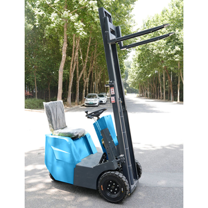 Montacargas de Tres Ruedas con Certificación CE, Capacidad de 0.5 a 1 Tonelada, Diseño de Contrapeso Tipo Carro con Altura de Elevación Ajustable para Pasillos Estrechos - Product Image 3