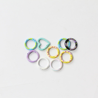 Flacons vaporisateurs rechargeables en plastique de 10 ml avec porte-clés pour brume fine
