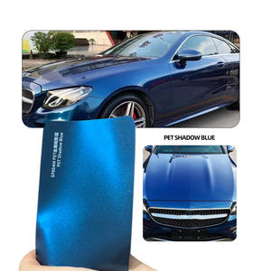 Rollo de película de envoltura de coche de PVC azul con sombra metálica PET brillante autoadhesivo de alta calidad de 1,52x18m para protección de pintura corporal - Product Image 1