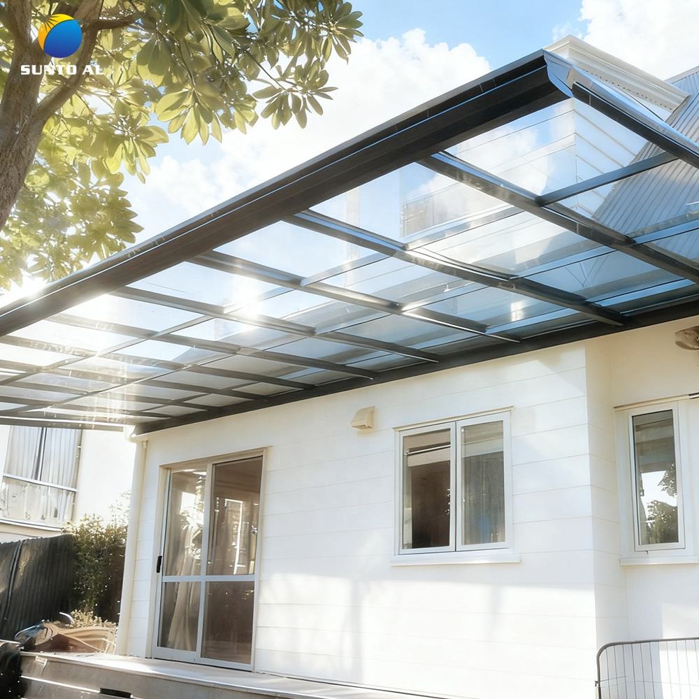 สีเทาเข้ม