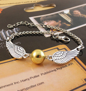 Pulsera del Colegio Hogwarts de Magia y Hechicería, alas de Snitch doradas, pulsera de plata <span class=keywords><strong>antigua</strong></span>, stock al por mayor - Product Image 3
