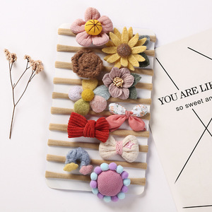 Conjunto de diademas para bebé de estilo mixto para otoño e invierno, diademas suaves de nailon para bebés, accesorios para el cabello con lazo de fieltro y flores tejidas para recién nacidos - Product Image 1